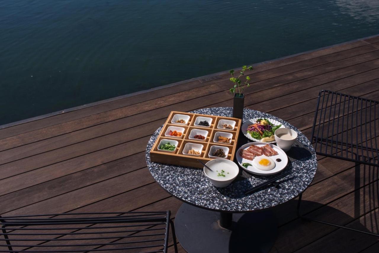 Yakamoz Erhai Hotel Dali  Exteriör bild